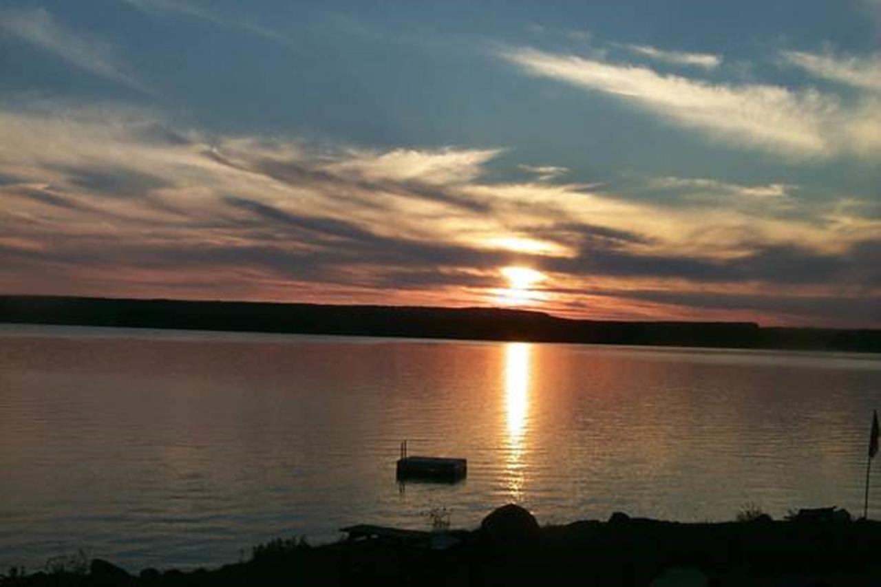Wee Point Resort Manitowaning Kültér fotó